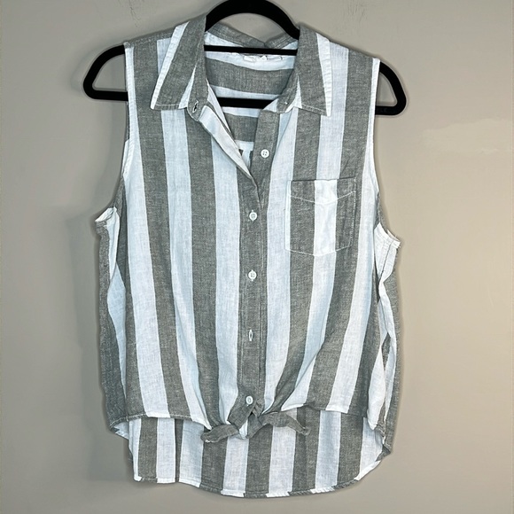 beachlunchlounge Tops - Beach Lunch Lounge tie front button down top shirt sleeveless